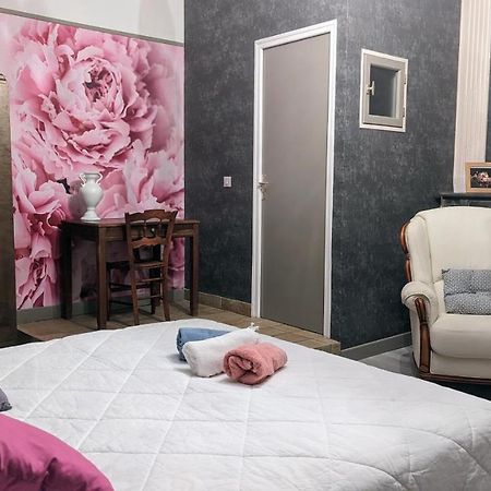 La Salabertie Hotel Bagnac Buitenkant foto
